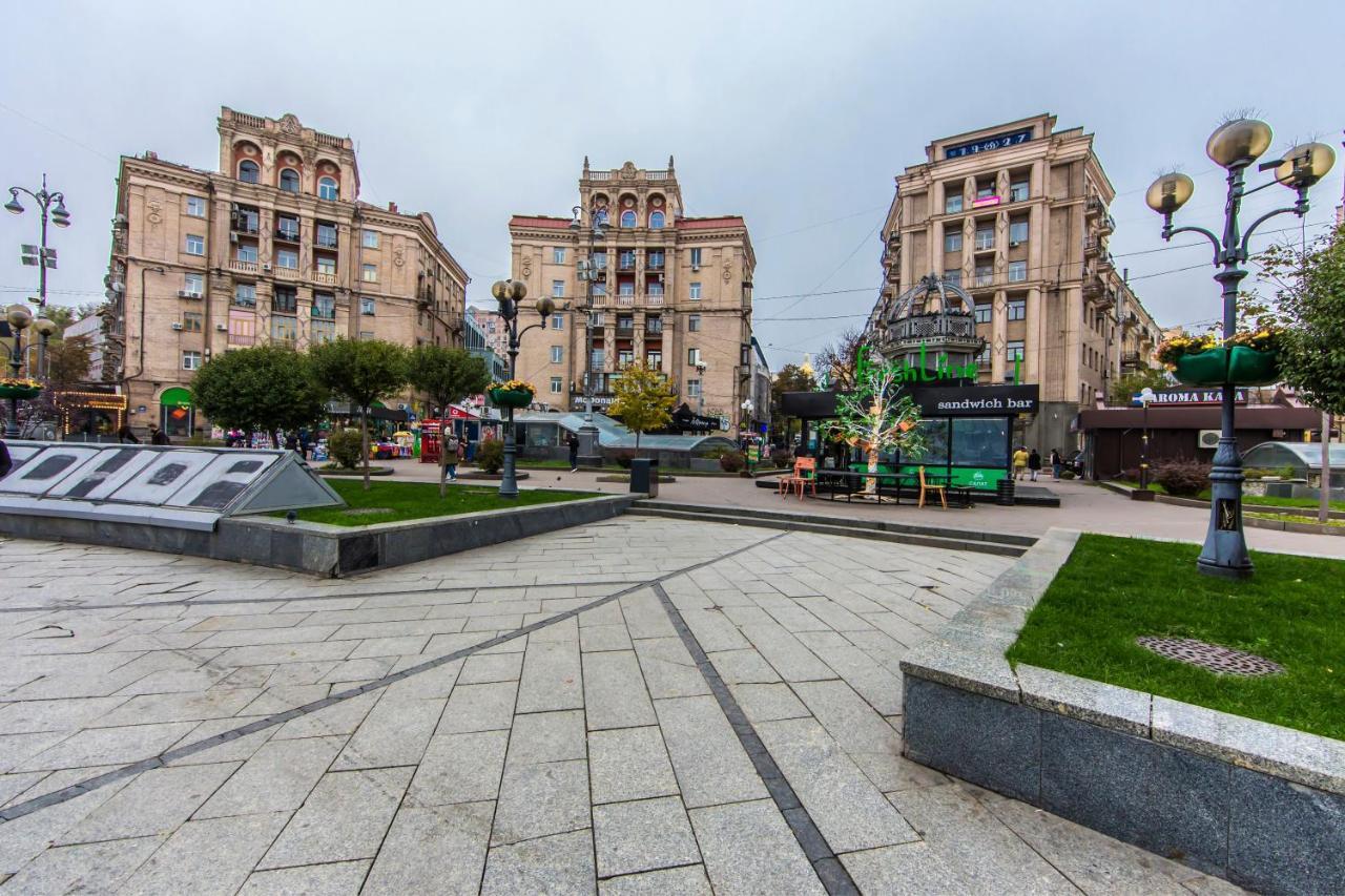 Затишна Квартира На Майдані Незалежності Kiev Bagian luar foto